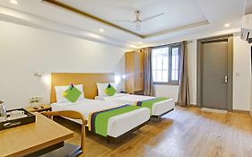 Treebo Ahinsa Residency Sohna Road